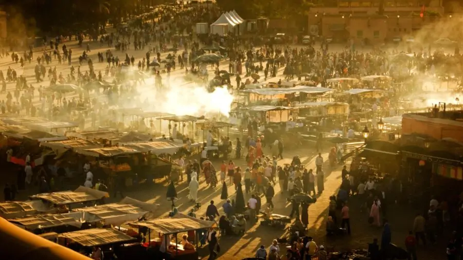 Place Jemaa el-Fna à Marrakech : histoire et guide