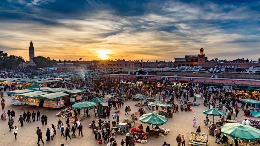 Place Jemaa el-Fna à Marrakech : histoire et guide